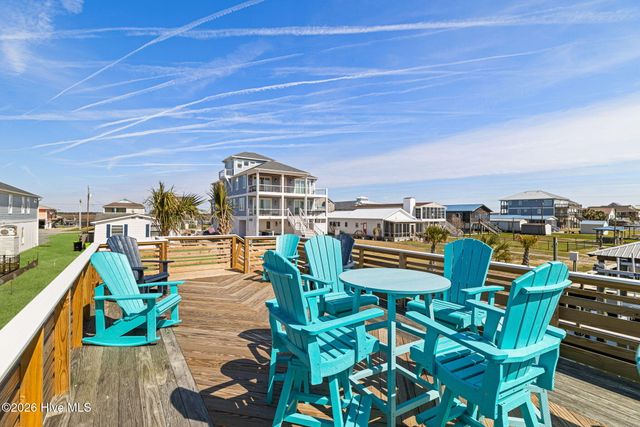 9105 W 9th Street, Holly Ridge, NC 28445