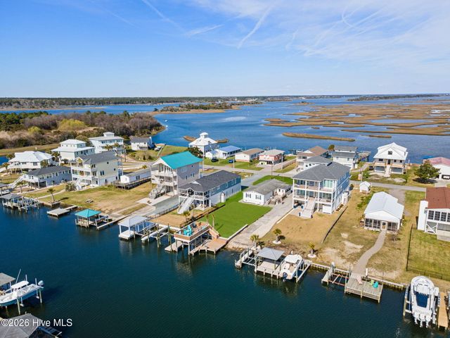 9105 W 9th Street, Holly Ridge, NC 28445