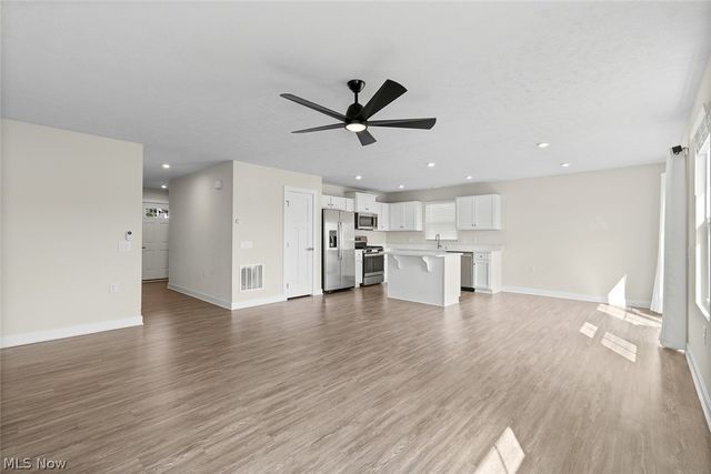 7030 Gauntlet Street SW, Massillon, OH 44646