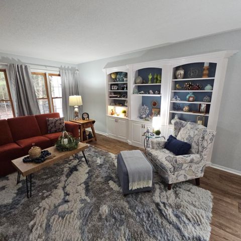 9138 White Pine Drive, Canadian Lakes, MI 49346