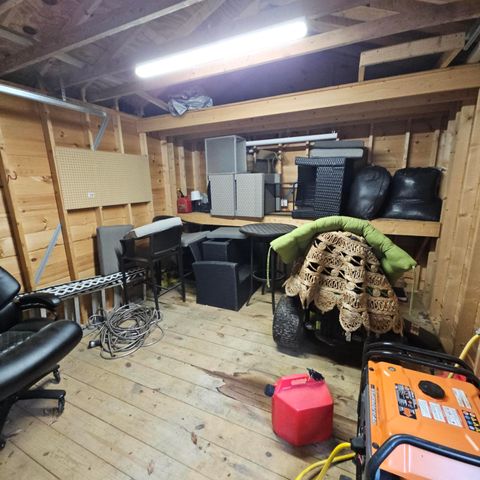 9138 White Pine Drive, Canadian Lakes, MI 49346