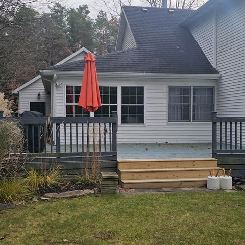 9138 White Pine Drive, Canadian Lakes, MI 49346