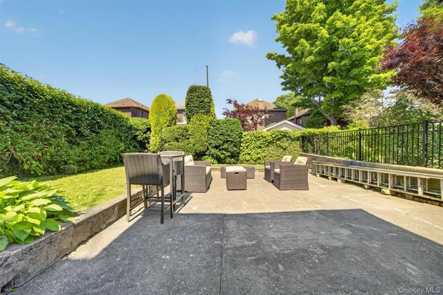 84 Halstead Avenue, Yonkers, NY 10704
