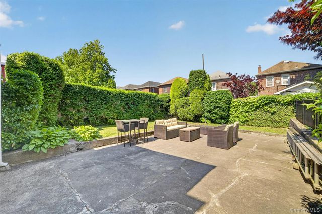 84 Halstead Avenue, Yonkers, NY 10704