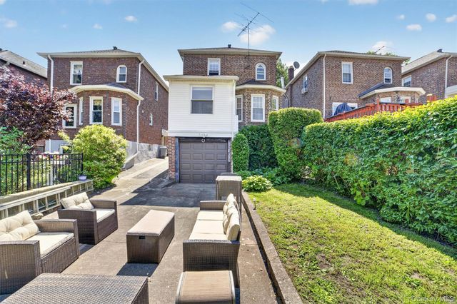 84 Halstead Avenue, Yonkers, NY 10704
