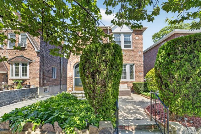 84 Halstead Avenue, Yonkers, NY 10704
