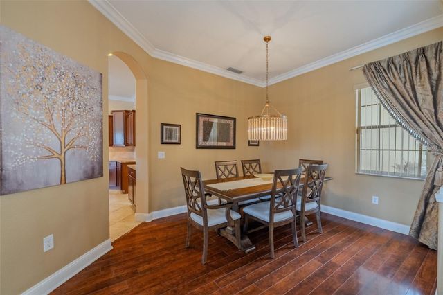 8016 CYPRESS CROSSING COURT, Tampa, FL 33647
