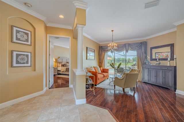 8016 CYPRESS CROSSING COURT, Tampa, FL 33647