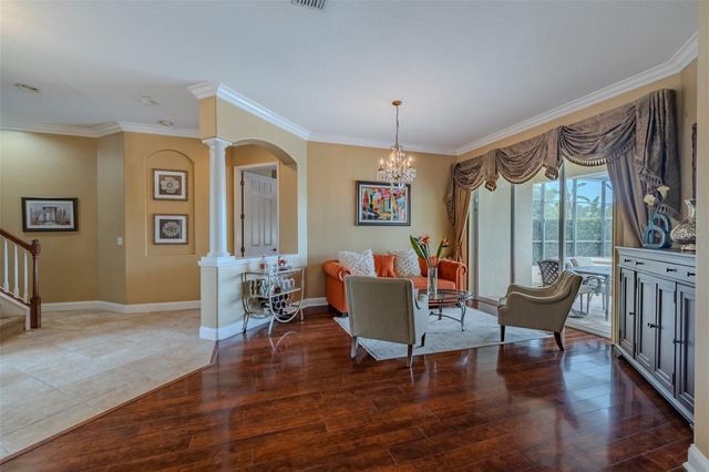8016 CYPRESS CROSSING COURT, Tampa, FL 33647