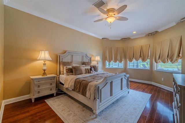 8016 CYPRESS CROSSING COURT, Tampa, FL 33647
