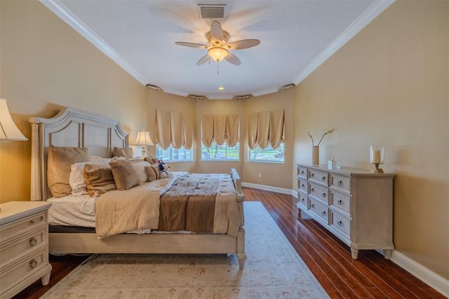8016 CYPRESS CROSSING COURT, Tampa, FL 33647