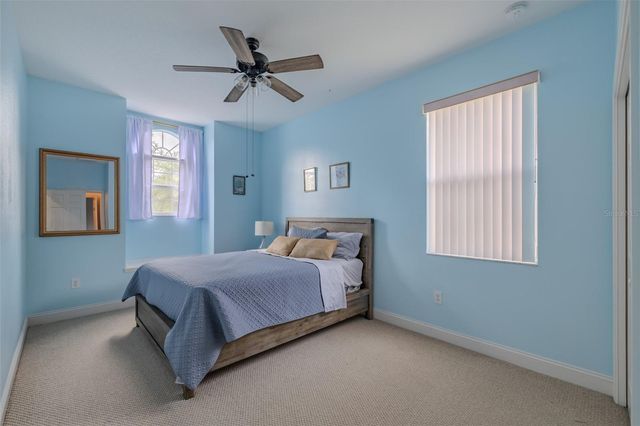8016 CYPRESS CROSSING COURT, Tampa, FL 33647