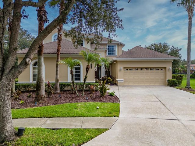8016 CYPRESS CROSSING COURT, Tampa, FL 33647
