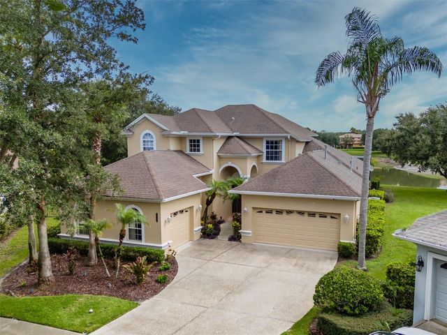 8016 CYPRESS CROSSING COURT, Tampa, FL 33647