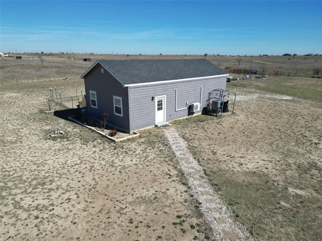 2238 County Road 2109, Lometa, TX 76853