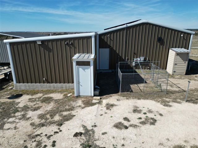 2238 County Road 2109, Lometa, TX 76853