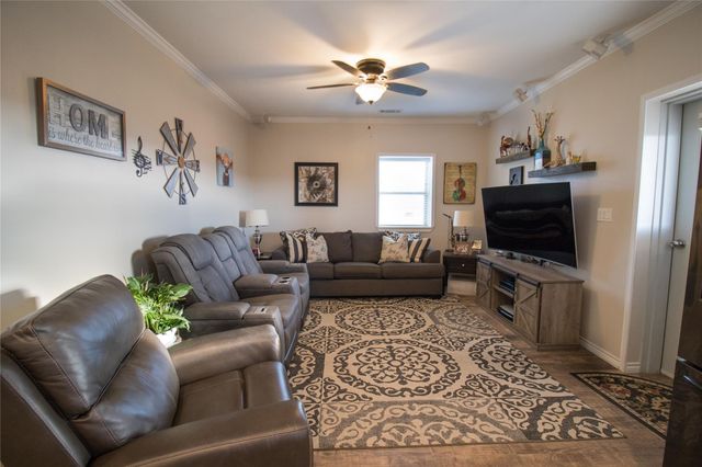 2238 County Road 2109, Lometa, TX 76853