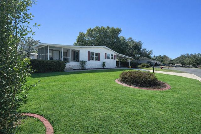 25308 CASA DEL LAGO LANE, Leesburg, FL 34748