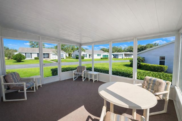 25308 CASA DEL LAGO LANE, Leesburg, FL 34748