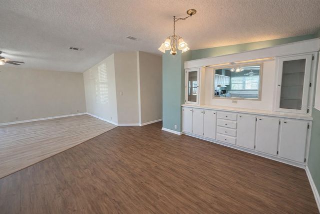 25308 CASA DEL LAGO LANE, Leesburg, FL 34748