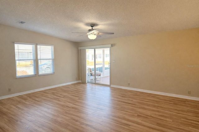 25308 CASA DEL LAGO LANE, Leesburg, FL 34748