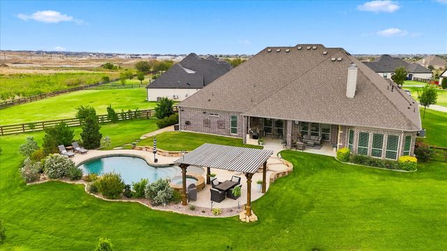 533 Eastmeadow Lane, Northlake, TX 76226