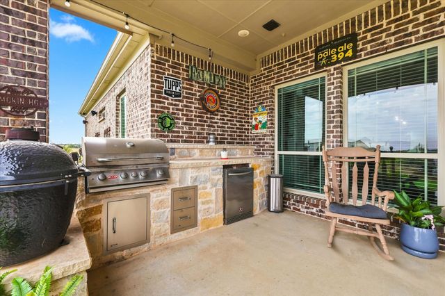 533 Eastmeadow Lane, Northlake, TX 76226