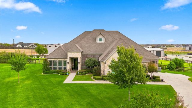 533 Eastmeadow Lane, Northlake, TX 76226
