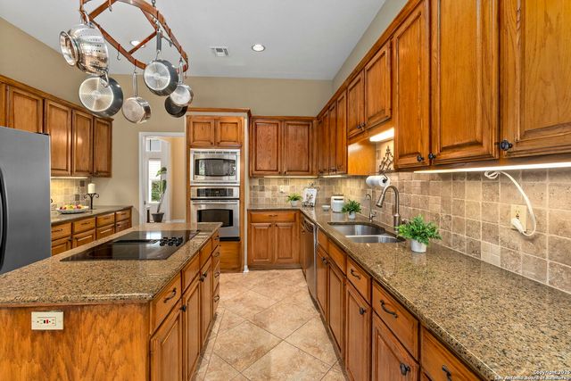 15710 Dawn Crest, San Antonio, TX 78248