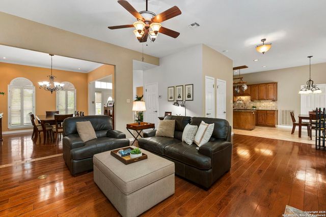 15710 Dawn Crest, San Antonio, TX 78248