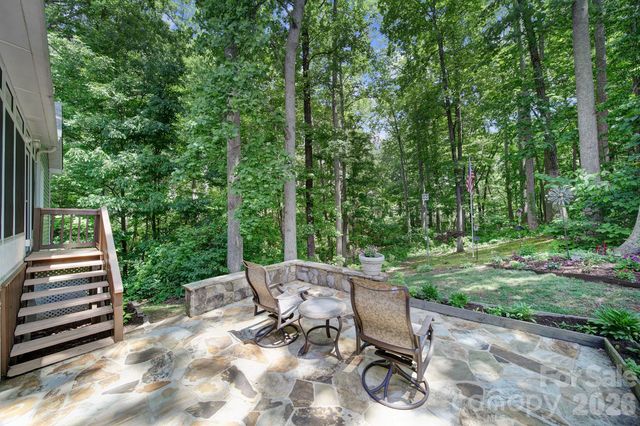 160 Fernbrook Drive, Mooresville, NC 28117