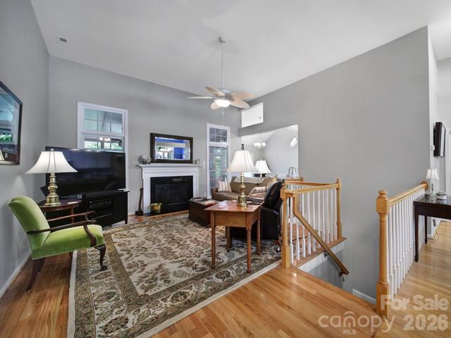 160 Fernbrook Drive, Mooresville, NC 28117