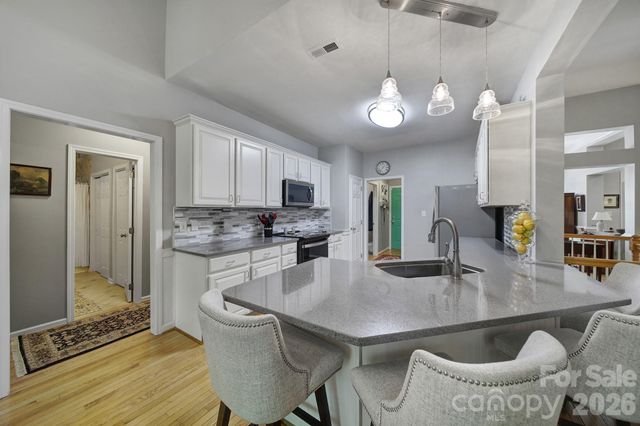 160 Fernbrook Drive, Mooresville, NC 28117