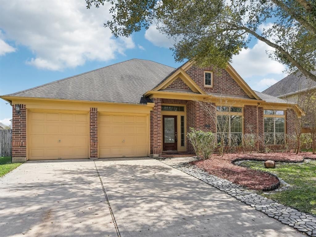 5309 Clear Landing Court, Rosharon, TX 77583
