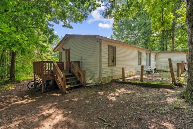 3519 River Bend Road SW, Plainville, GA 30733