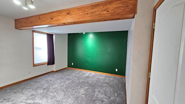 10513 Loughrea Lane, Cement City, MI 49233