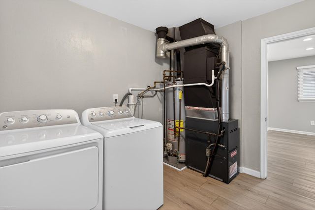 18505 Marquette Street, Roseville, MI 48066