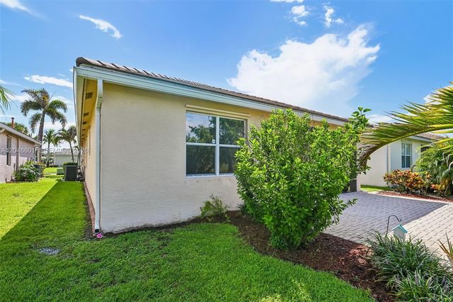 322 SW Tomoka Springs Drive, Port St. Lucie, Port St Lucie, FL 34986