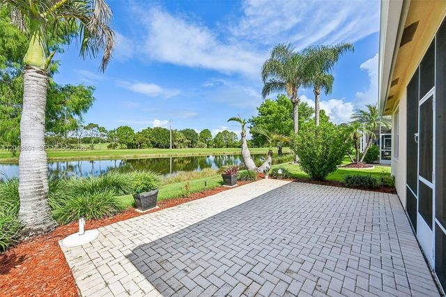 322 SW Tomoka Springs Drive, Port St. Lucie, Port St Lucie, FL 34986