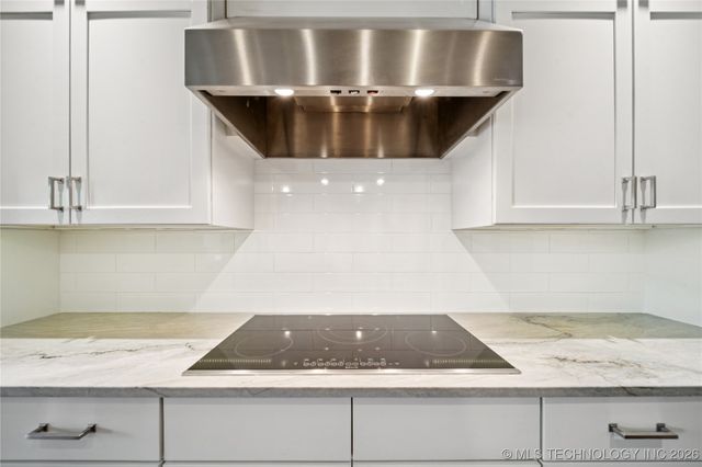 644 W 77th Place, Tulsa, OK 74132