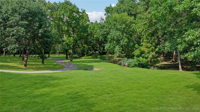 644 W 77th Place, Tulsa, OK 74132