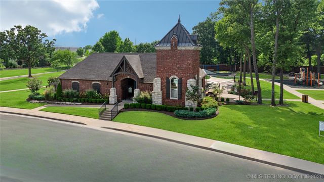 644 W 77th Place, Tulsa, OK 74132