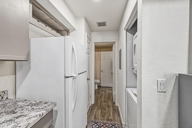 2333 E SOUTHERN Avenue 2021, Tempe, AZ 85282