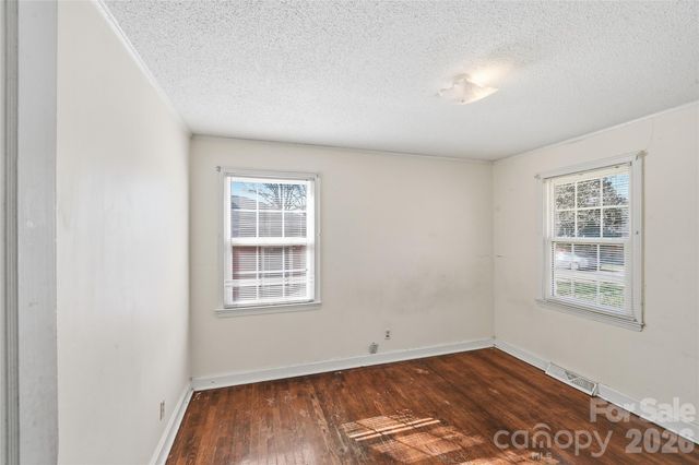 2824 Bancroft Street, Charlotte, NC 28206