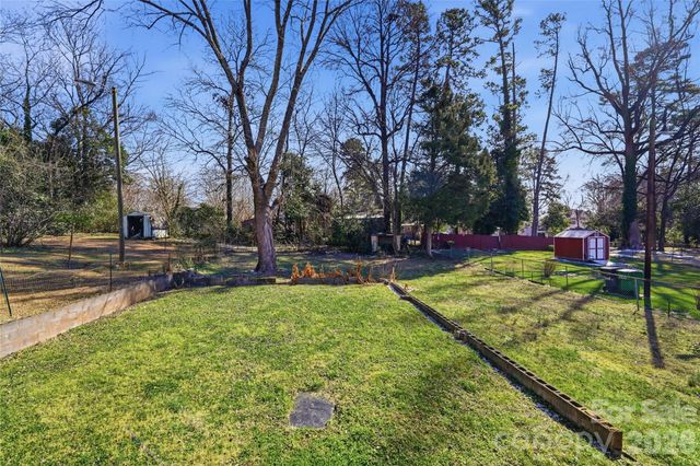 2824 Bancroft Street, Charlotte, NC 28206