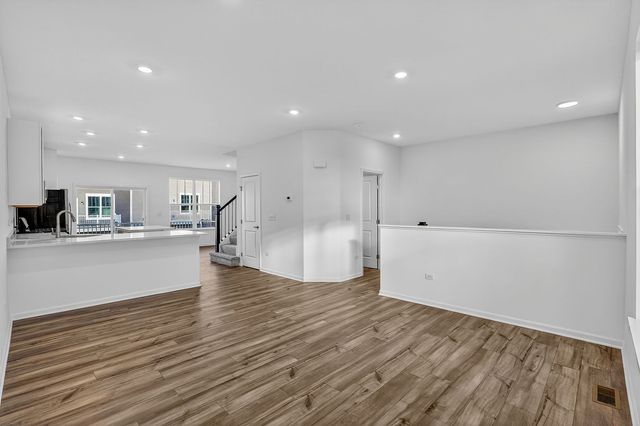 428 Red Oak Circle, Volo, IL 60020