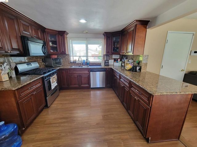 3778 Cypress Way, Pittsburg, CA 94565