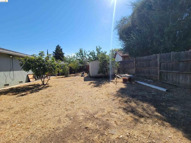 3778 Cypress Way, Pittsburg, CA 94565