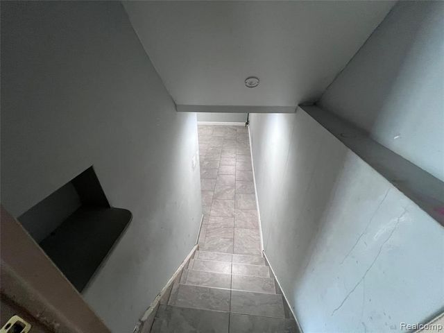 4601 NE Larme Avenue, Allen Park, MI 48101