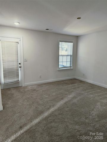 9240 Walnut Hill Road NW 33, Concord, NC 28027